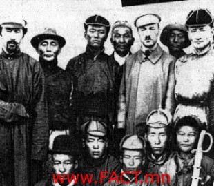 527-1388366912Mongolian_Revolutionaries