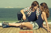 brunettes women jeans sea men long hair shoes couple high heels ashton kutcher plaid shirt denim sho_www.wallpaperfo.com_66