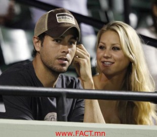 anna-kournikova-and-enrique-iglesias_0