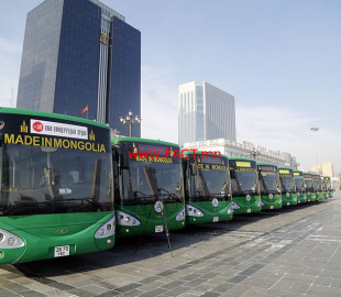 175309-04122015-1449216363-684191797-eco_bus